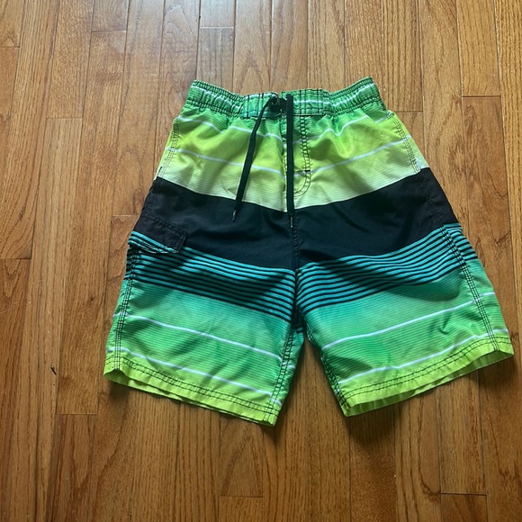 Kanu surf boys swim trunks size 14/16 - Picture 1 of 3